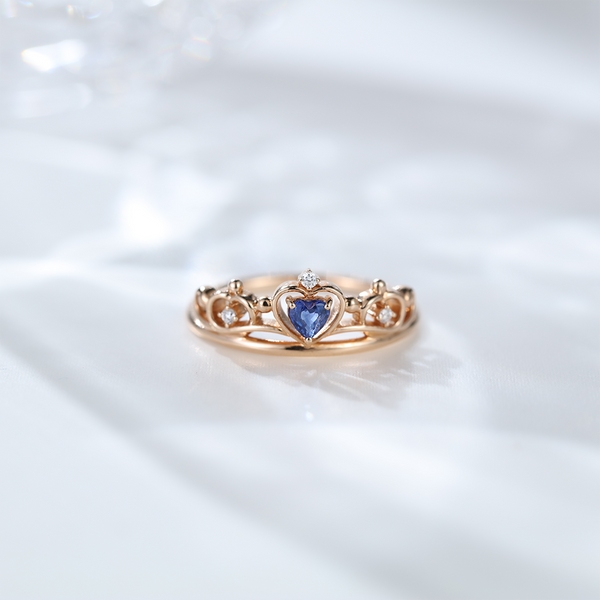 Antique Art Deco Heart Shaped Natural Sapphire Engagement Ring Vintage Crown design Wedding Rings